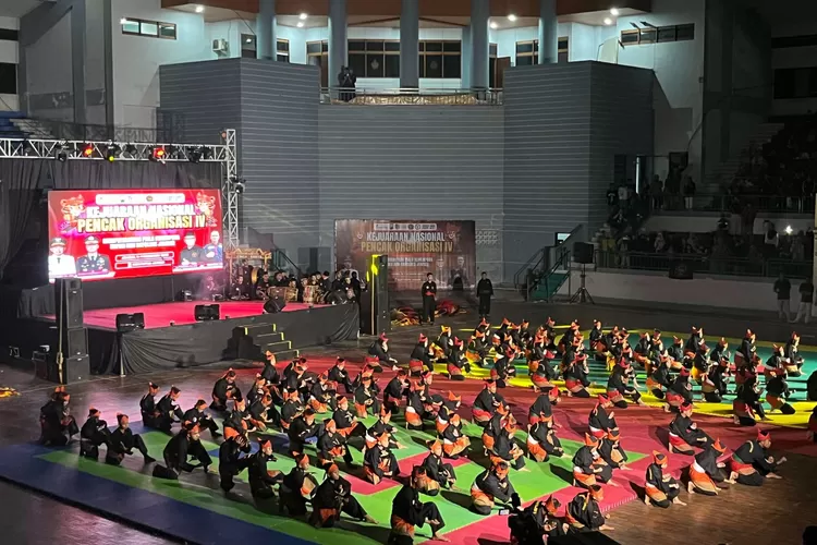 Ratusan peserta mengikuti Kejurnas Pencak Organisasi IV di Jember.  (Diskominfo Jember)