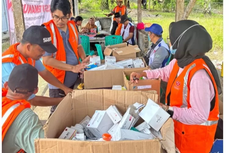 Tim relawan Gerakan Anak Negeri konsisten menangani ratusan penyintas bencana alam Sumatera dengan berikan layanan kesehatan (Jiddan/Metropolitan)