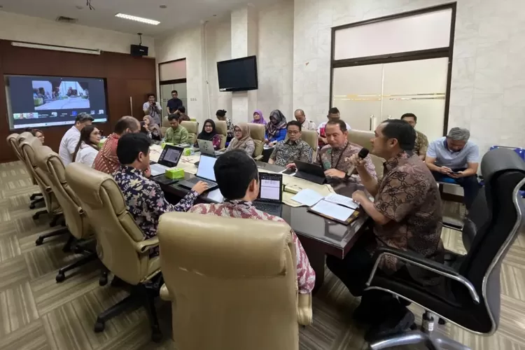 Suasana rapat penyusunan studi kelayakan urai kemacetan di Kota Depok.  (Dok Pemkot Depok)