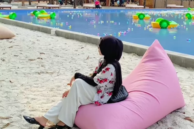 Tempat wisata di Purwakarta buat liburan akhir tahun yang hemat dan mudah dijangkau (Instagram/nimo_waterforest)