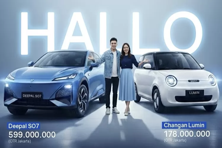 Potret dua model mobil listrik yang Changan pamerkan di dua Mal Jakarta. (Instagram : changan.indomobil)