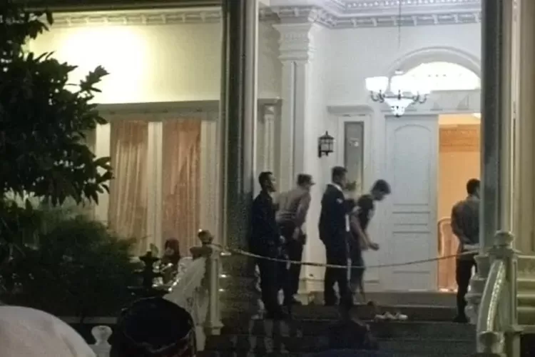 Pihak kepolisian masih mendalami kasus kematian bocah 9 tahun dengan luka tusuk di rumahnya bertepatan di Cilegon, Banten. (Instagram)