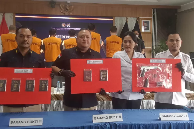 Imigrasi Bogor menindak WNA yang melakukan pelanggaran keimigrasian di Bogor (Ryan/Metropolitan)