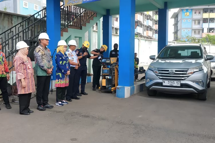 Seluruh perangkat daerah di Kabupaten Lumajang diwajibkan melakukan uji emisi kendaraan.  (Diskominfo Lumajang)