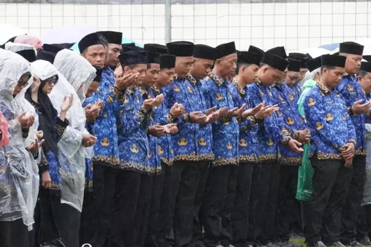 Suasana penyerahan SK PPPK Paruh Waktu bagi 7.036 pegawai di lingkungan Pemkot Depok.  (Dok Pemkot Depok)