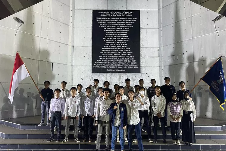 Foto bersama Satrel Milenial Biru Ganjarist Sumsel (DN/KetikPos.com)