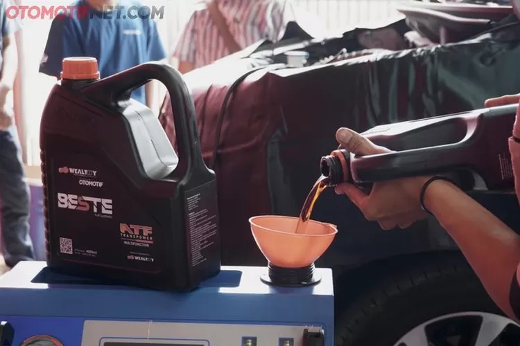 Cara ganti Oli Mobil Matik 