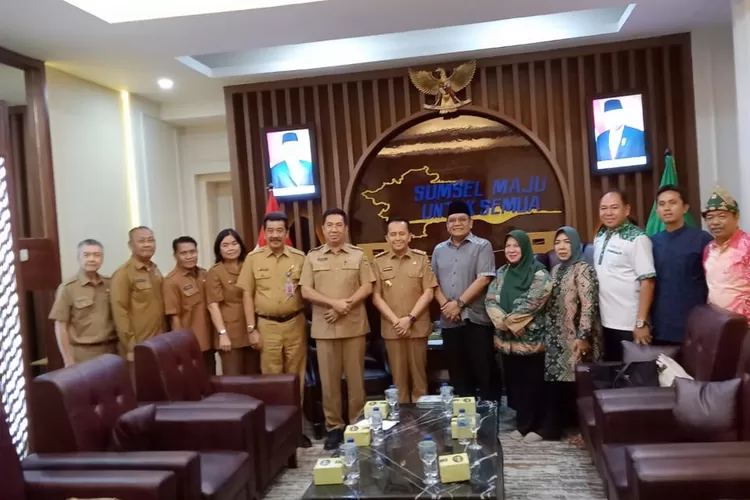 Forum CSR Sumsel audiensi dengan Pj Gubernur Sumsel Dr A Fatoni, MSidi ruang kerjanya, Selasa (21/11/2023) (dok)