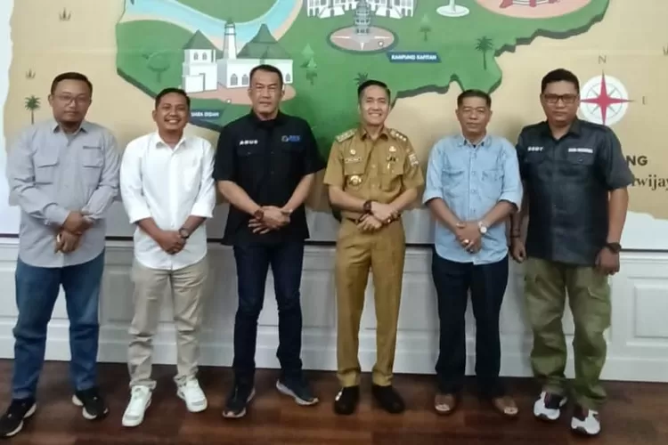 Ikut bursa suksesi PWI Sumsel, Agus Harizal dan rekan sowan ke Pj Walikota PalembangR  (dok)