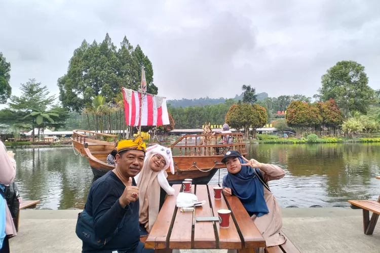 destinasi wisata alam Floating Market di Lembang (dok)