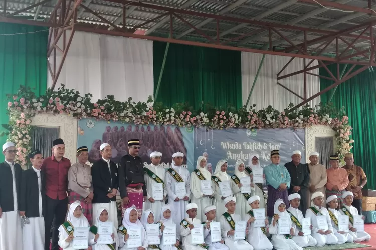 Wisuda Rumah Tahfizh Wa Ta&rsquo;lim Mahabbatul Ilmi di Kampung  Dulmuluk (dok)