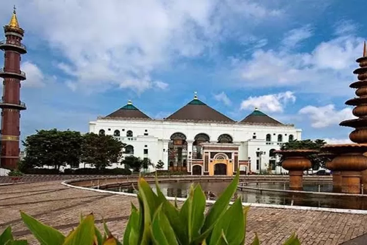 Ilustrasi.Masjid Agung Palembang 