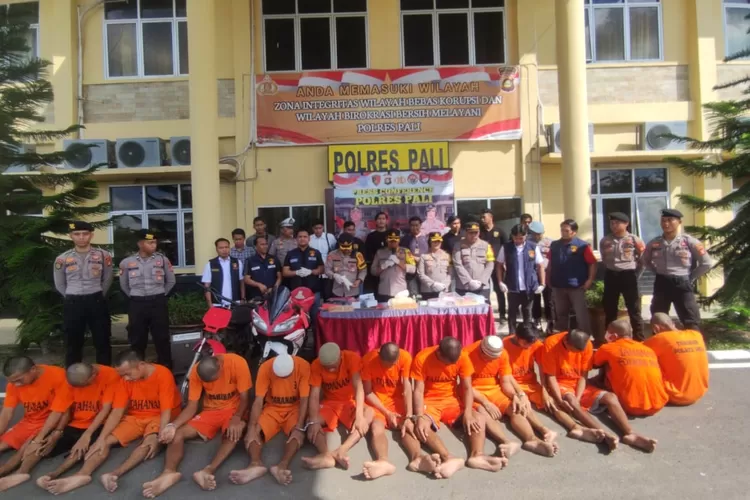 Polres PALI menggelar Press Release hasil selama pelaksaan Operasi Sikat Musi I 2024 (B4R/KetikPos.com)