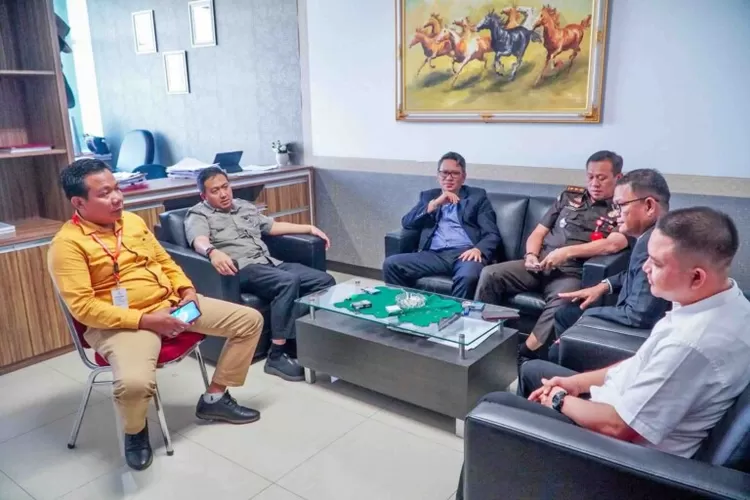 Foto saat di Kejati Sumsel  (Dok Ist/KetikPos.com)