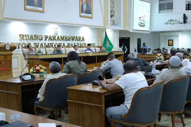 Pada rapat lanjutan yang diadakan pada Selasa (1/10/2024), antara Forkompinda Palembang, pemerintah kota, dan perwakilan pedagang, dicapai kesepakatan terkait harga kios pasca-revitalisasi. (dok)