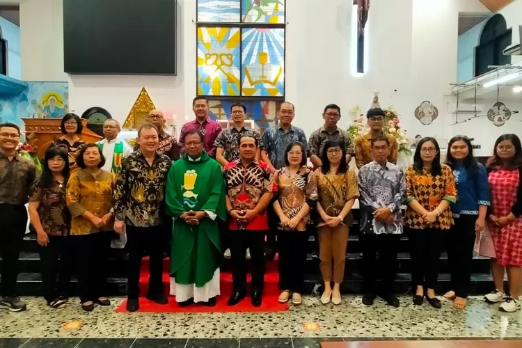 Pengurus Lembaga Pembinaan dan Pengembangan Pesta Paduan Suara Gerejani Katolik Daerah (LP3KD) Kota Palembang masa bakti 2024-2029. (Dok Ist/KetikPos.com)