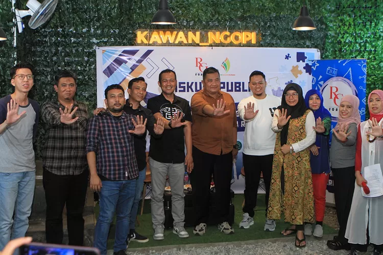 diskusi demokrasi jelang pilkada oleh RJP