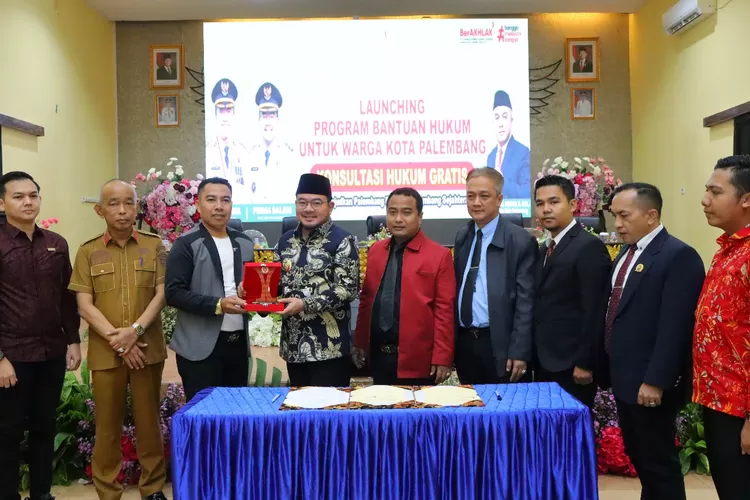 Foto bersama Wakil Wali Kota Palembang Prima Salam (Dok Ist/KetikPos.com)