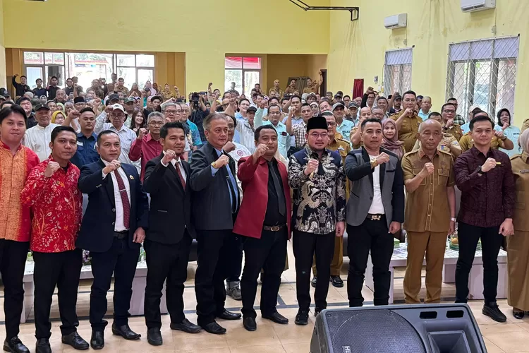 Foto bersama Yayasan Bantuan Hukum Sumatera Selatan Berkeadilan (YBH SSB) (Dok Ist/KetikPos.com)