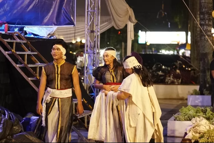 tarian dari  Blok E Art, Kaganga di Parade Bunyian (dok)