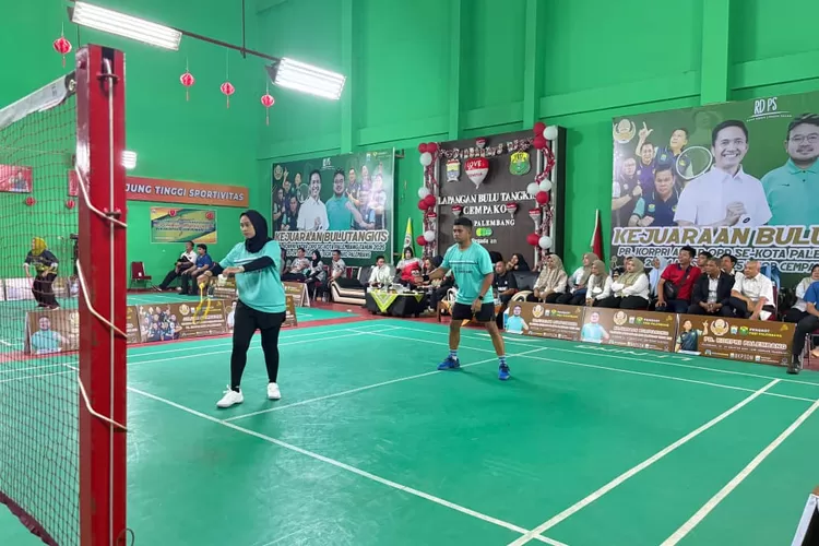 161 ASN ikut kejuaraan bulutangkis   (dok)