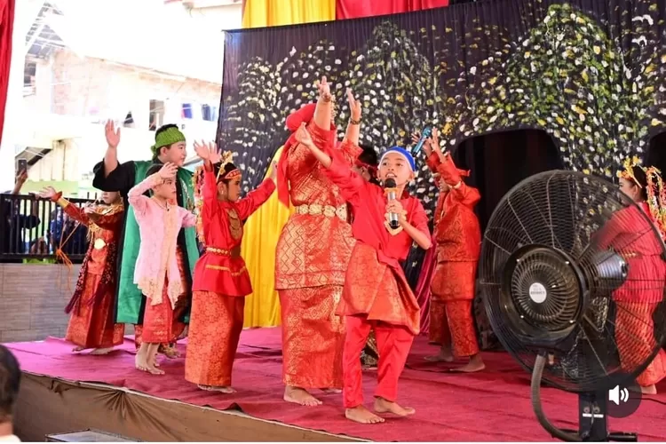 Dulmuluk Junior (Dulmujur) tampil di Kampung Dulmuluk  (dok)