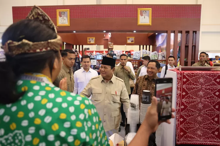 Aroma Kopi Sumba dan Kilau Tenun Kapuas, UMKM Sambut Hangat Dukungan Prabowo (dok)