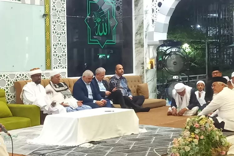 Lautan Jamaah Penuhi Petamburan: Maulid Akbar FPI Angkat Tema Revolusi Akhlak untuk Indonesia Berkah (dok)