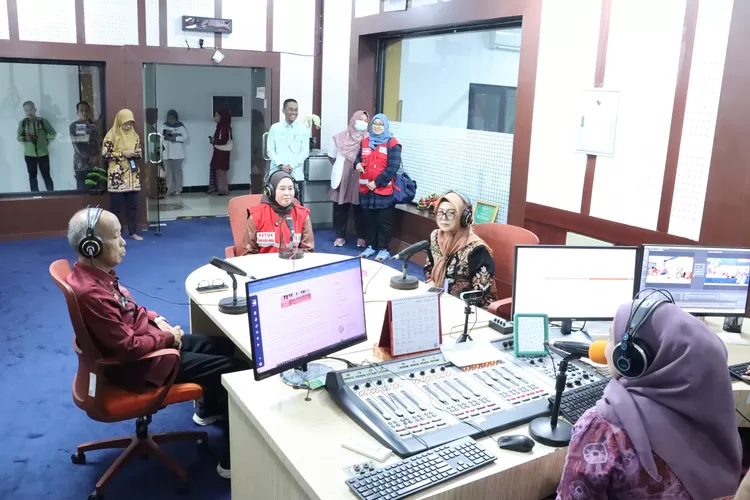 estival ini bukan sekadar ajang hiburan, melainkan contoh nyata bagaimana kolaborasi antara lembaga, pemerintah, dan masyarakat bisa mendukung pembangunan berkelanjutan. &ldquo;Kegiatan seperti ini patut menjadi teladan. Apalagi festivalnya lengkap (dok)