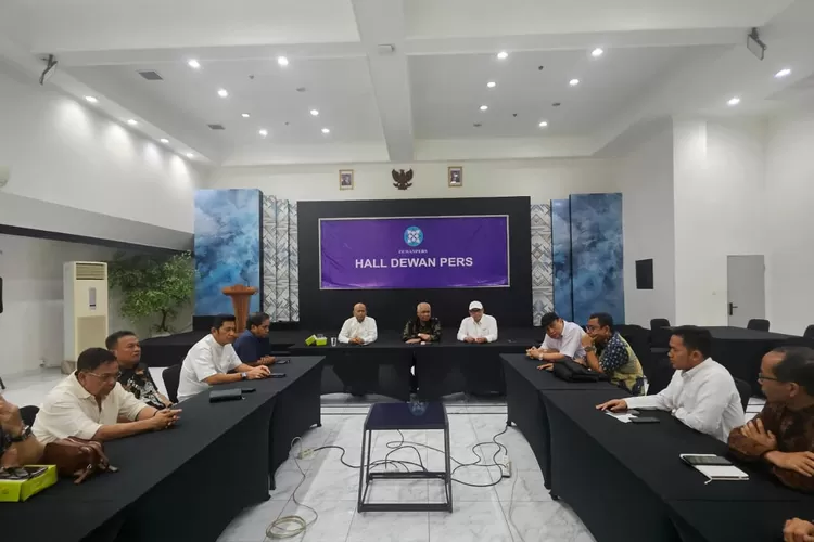 PWI Pusat 2025&ndash;2030 Diumumkan: Cak Munir Bentuk &ldquo;Kabinet Persatuan&rdquo; dengan Susunan Pengurus Lengkap (dok)