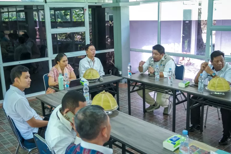 Menjaga Jejak Purba, Menyongsong Masa Depan: Wamenpar Tinjau Geopark Maros-Pangkep Jelang Revalidasi UNESCO (dok)