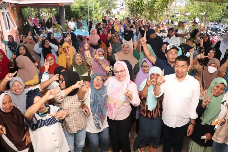 Pasangan Calon MULUS Berkomitmen Tingkatkan Kesejahteraan Kepala Desa dan Staf di Bone Bolango