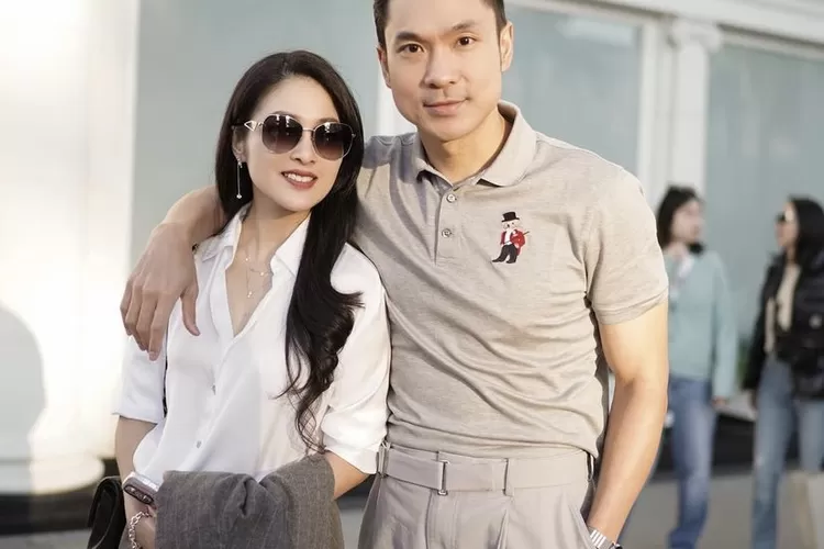 Profil Harvey Moeis suami Sandra Dewi yang diduga sebagai tersangka kasus korupsi timah (instagram @sandradewi88)