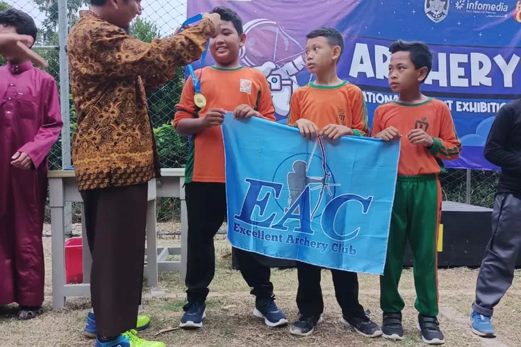 Siswa Sekolah Islam Al Iman panen gelar