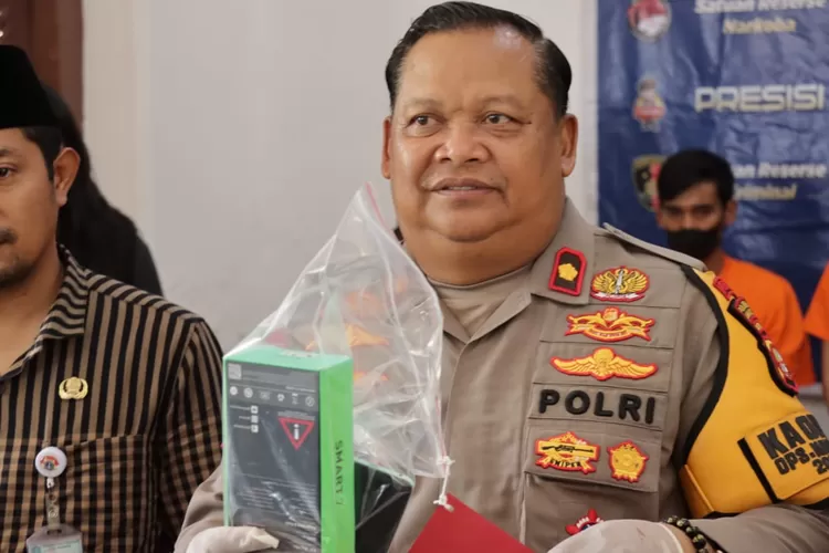 Kapolsek Palmerah Polres Metro Jakarta Barat, Kompol SUGIRAN, S. Pd, MM,