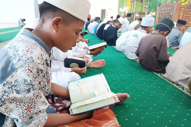 Ramadhan 1445 H, Ponpes Nuu Waar AFKN Siap Khataman Alquran 6000 Kali