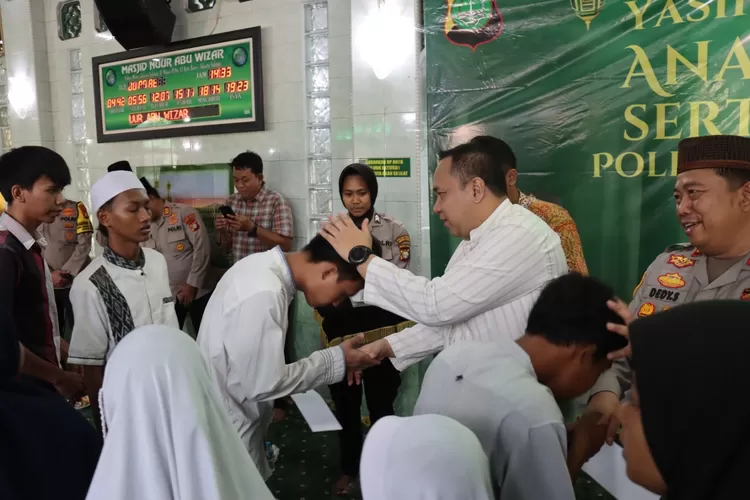 Sambut Bulan Suci Ramadhan, Polres Metro Jakarta Selatan Gelar Doa Bersama dan Santunan Anak Yatim.