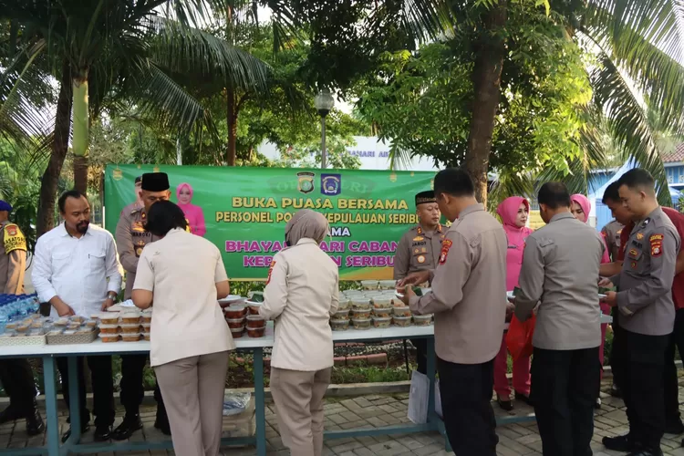Kapolres Kepulauan Seribu Gelar Kegiatan Buka Puasa Bersama Anggota dan Bhayangkari Cabang Kepulauan Seribu