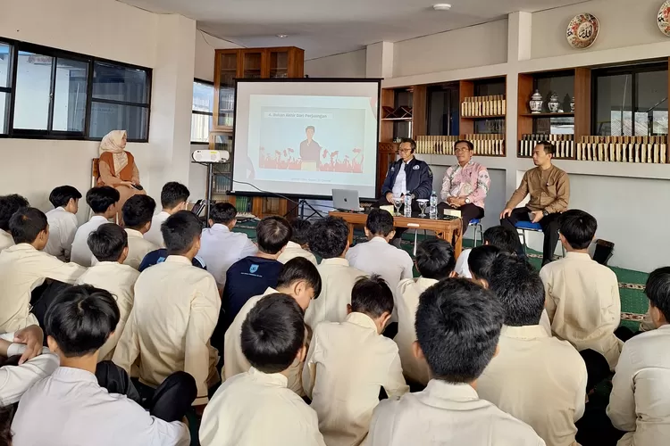SMP Prima Cendekia Islami (SMP PCI) Baleendah Kabupaten Bandung, kembali menggelar PCI Serial Lecture awal tahun ajaran 2024/2025  - Foto: Istimewa