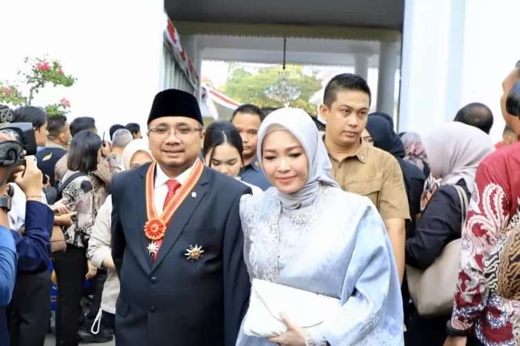 Menteri Agama Yaqut Cholil Qoumas, menerima Tanda Kehormatan Bintang Mahaputera Utama - Foto: Istimewa