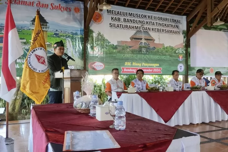 Bupati Bandung, Dr. H.M. Dadang Supriatna, S.Ip., M. Si, membuka secara resmi  Muslok ke 2 Orari Lokal Kabupten Bandung - Foto: Istimewa