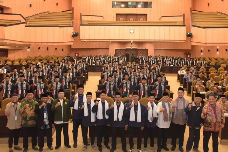  137 Guru Ngaji Dewan Dakwah ke Pedalaman Negeri Indonesia