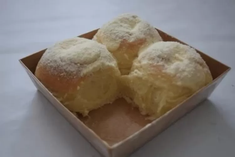 Ilustrasi milk bun dari Thailand. (Kredit: Shutterstock/Ayobelajargo)