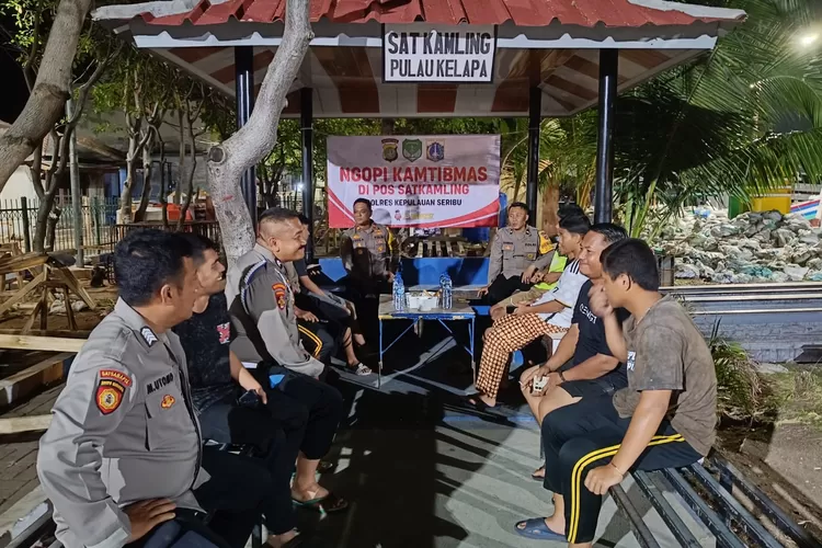  Ngopi Kamtibmas Bersama Remaja Pulau Kelapa