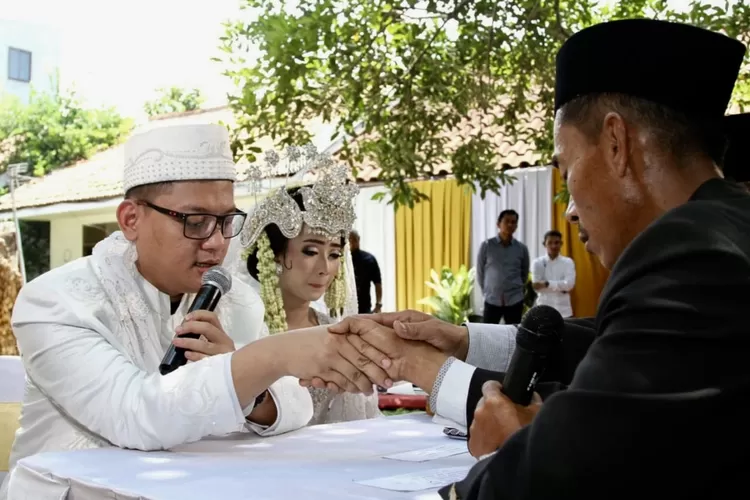 (Ilustrasi) Prosesi akad nikah - Foto: Henri Lukmanul Hakim