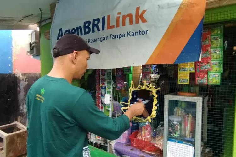 Pahlawan Inklusi Keuangan AgenBRILink 