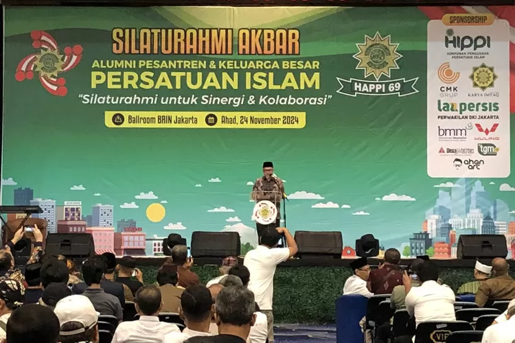 Ketua Umum Pimpinan Pusat Persatuan islam, Ustaz Dr. Jeje Zaenudin - Foto: Istimewa
