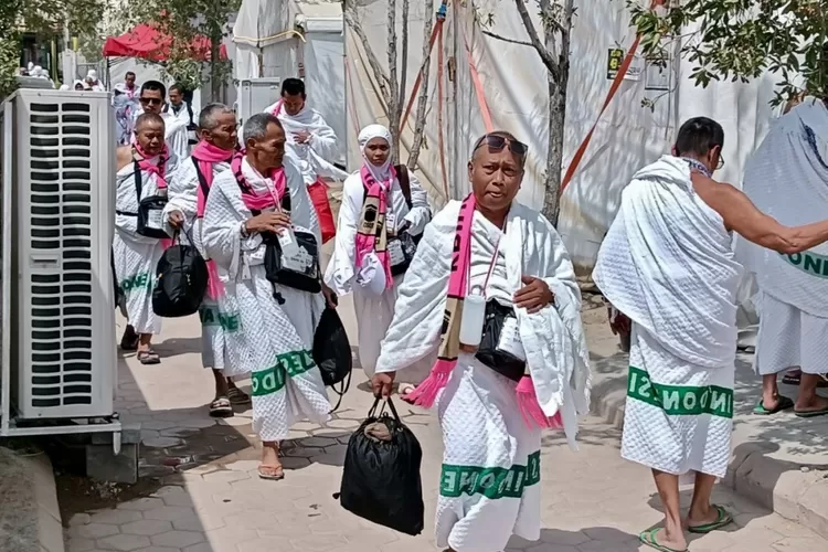 (Ilustrasi) Jemaah haji Indonesia tiba di Arafah - Foto: Henri Lukmanul Hakim