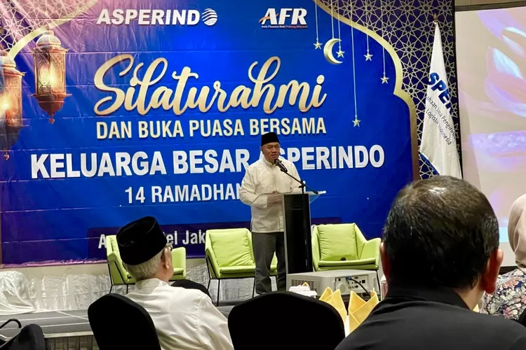 Ketua Umum Asosiasi Perusahaan Jasa Pengiriman Ekspres Indonesia (Asperindo), H. Mohamad Feriadi - Foto: Henri Lukmanul Hakim