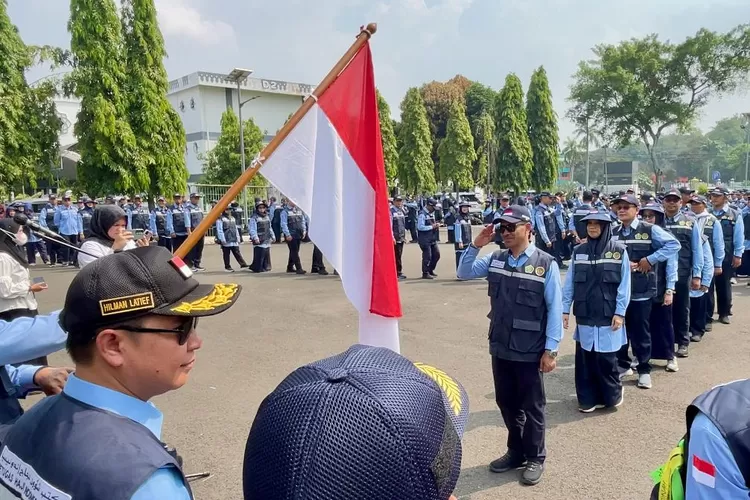 (Ilustrasi) Kemenag melepas PPIH Arab Saudi menuju Tanah Suci di Asrama Haji, Jakarta - Foto: Henri Lukmanul Hakim